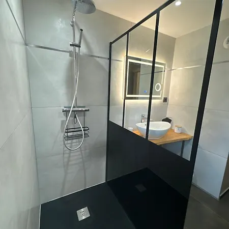 La Reine Pour Deux Personnes Avec Magnifique Vue Et Jacuzzi Gérardmer