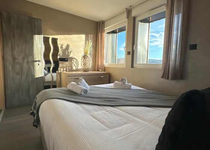 La Reine Pour Deux Personnes Avec Magnifique Vue Et Jacuzzi Gérardmer