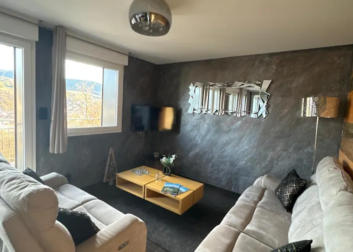Appartement La Reine Pour Deux Personnes Avec Magnifique Vue Et Jacuzzi *